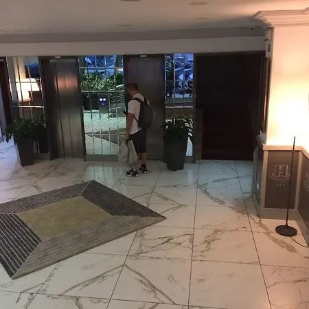 エクセルシオール 3*