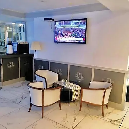 Hotel Excelsior 3*